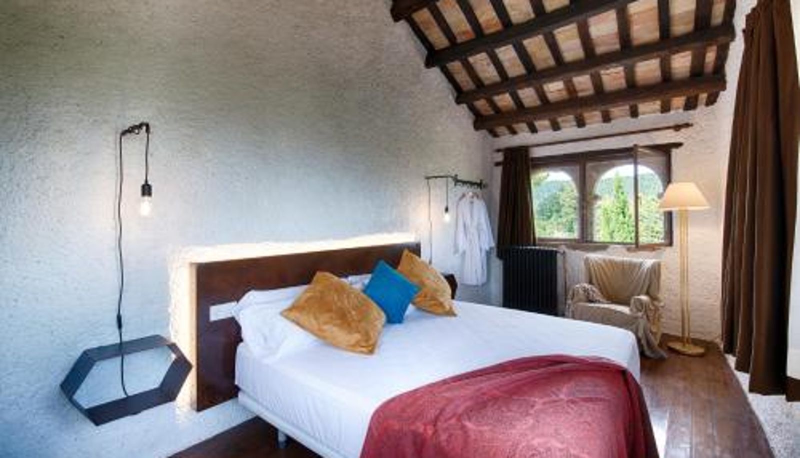 Suite - Masia Can Pou