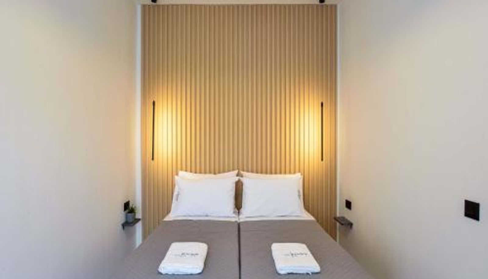 Apartment - Eloque Simple living space