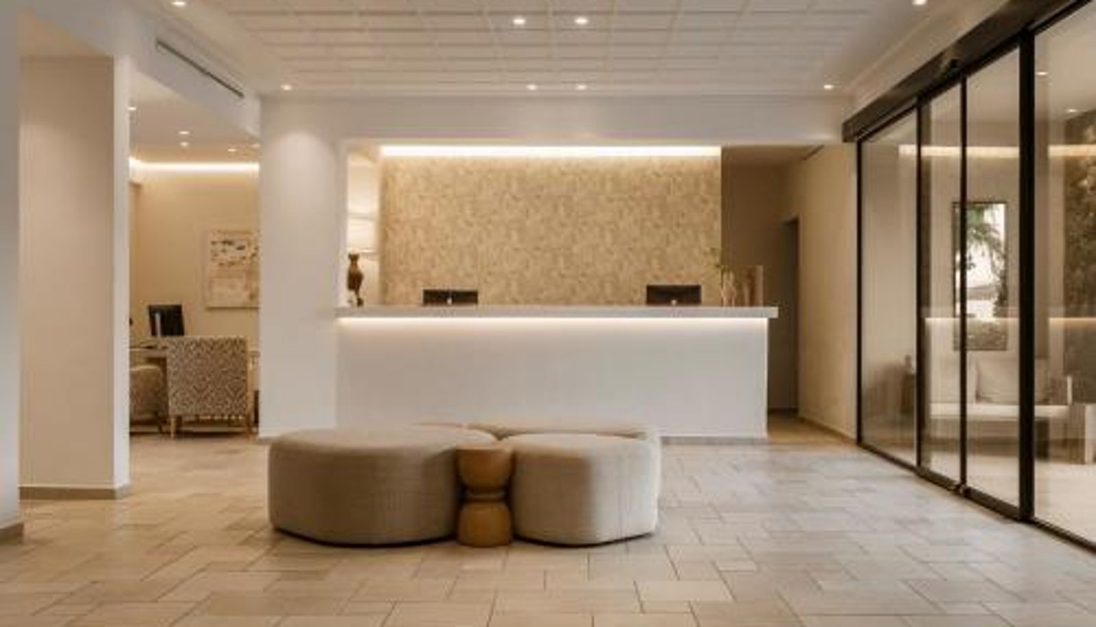 Réception - AMĀRIA Beach Resort by NOMÉE Hospitality Group