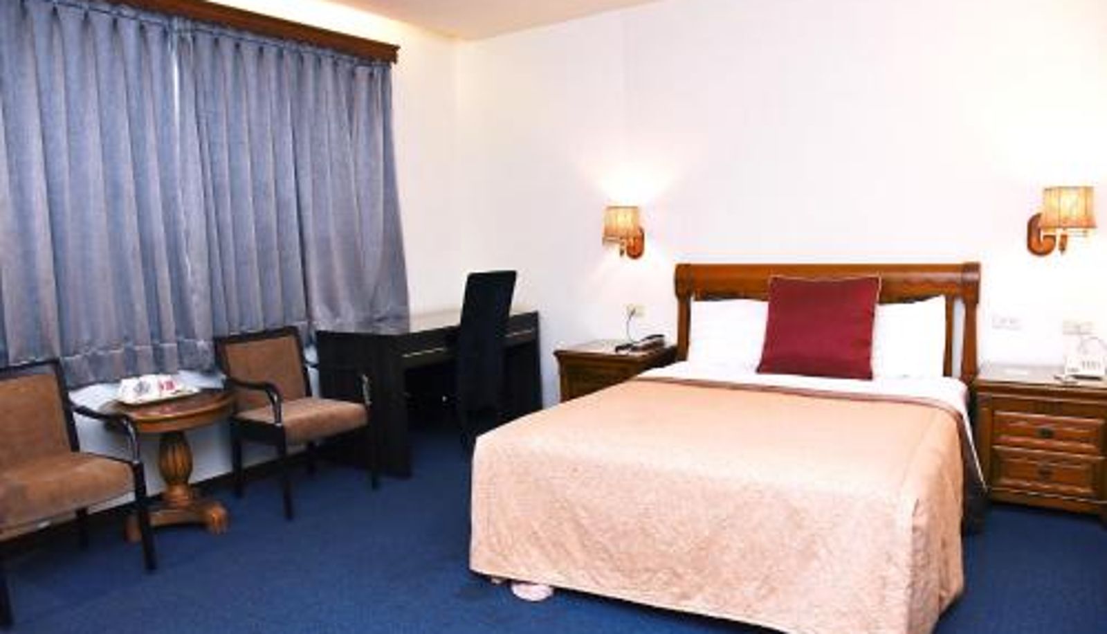 Info - England Business Motel