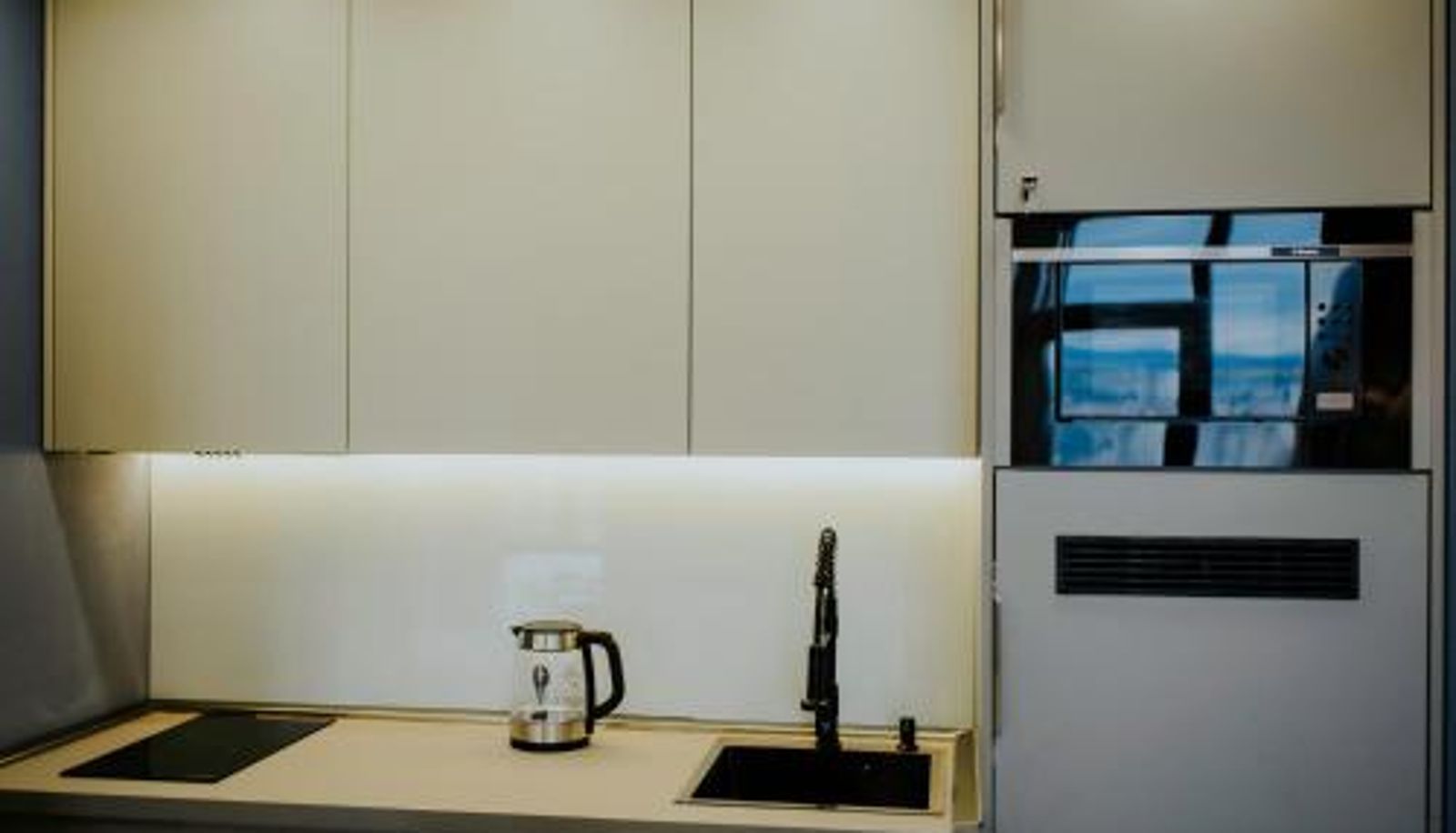 Küche - Skyline Luxury Suites
