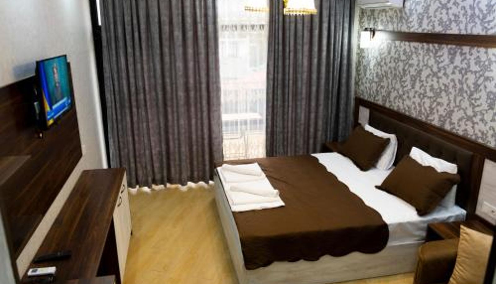 Kamer - EMEG Hotel and Restaurant