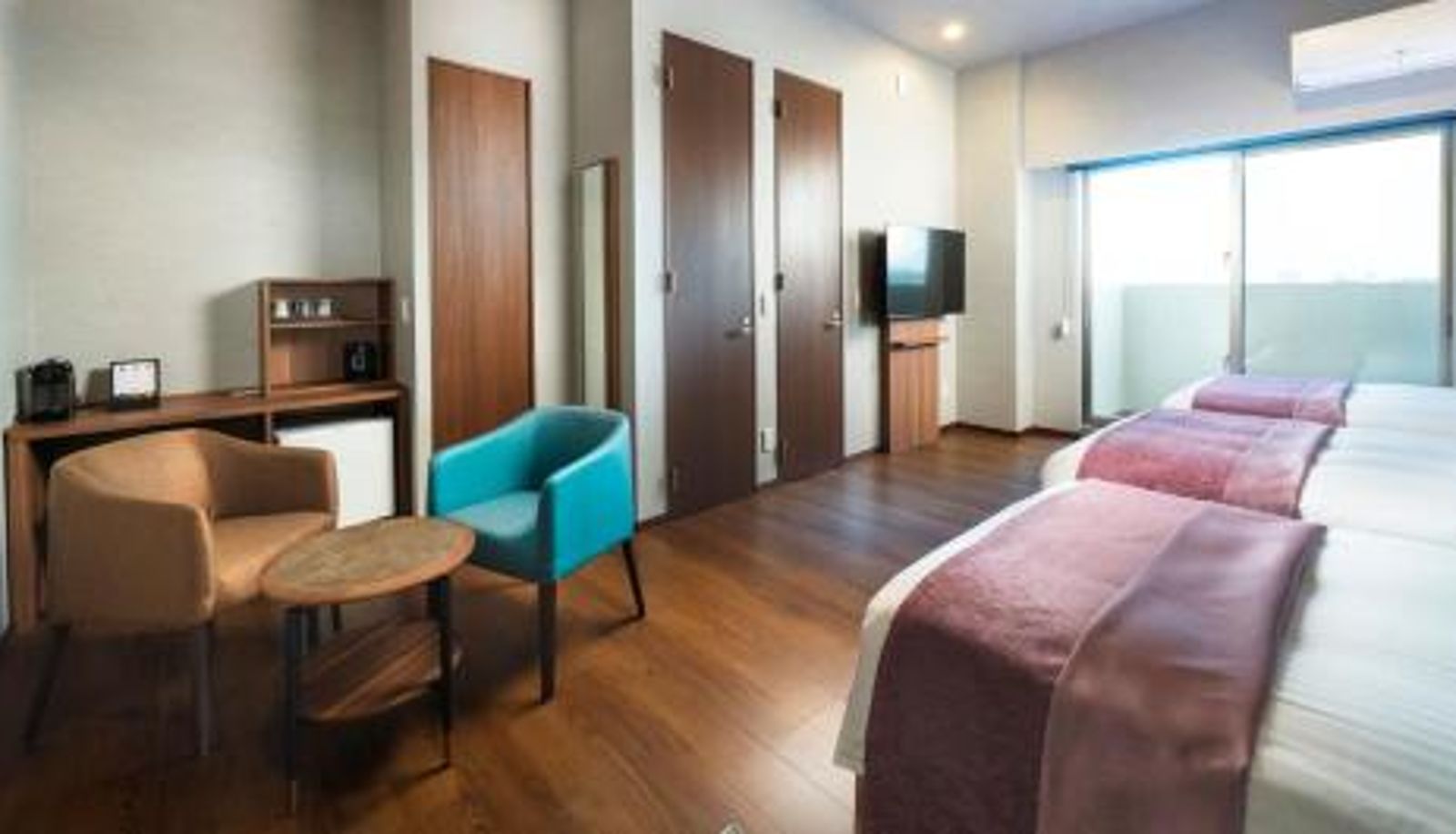 Pokój trzyosobowy - HOTEL SANSUI NAHA Ryukyu Onsen Naminoue-No-Yu