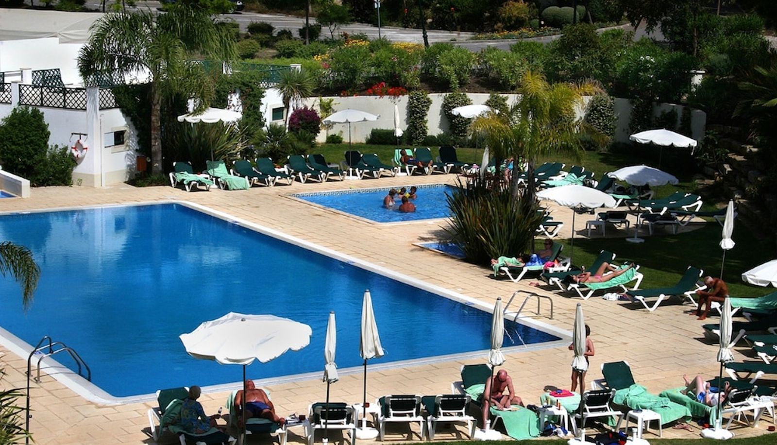 Pool - voco Formosa Park – Algarve