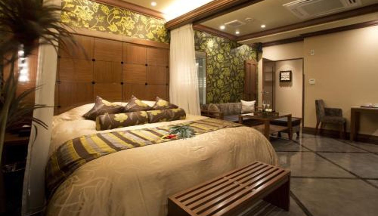 Suite - Hotel and Spa Lotus Modern (Adult Only)