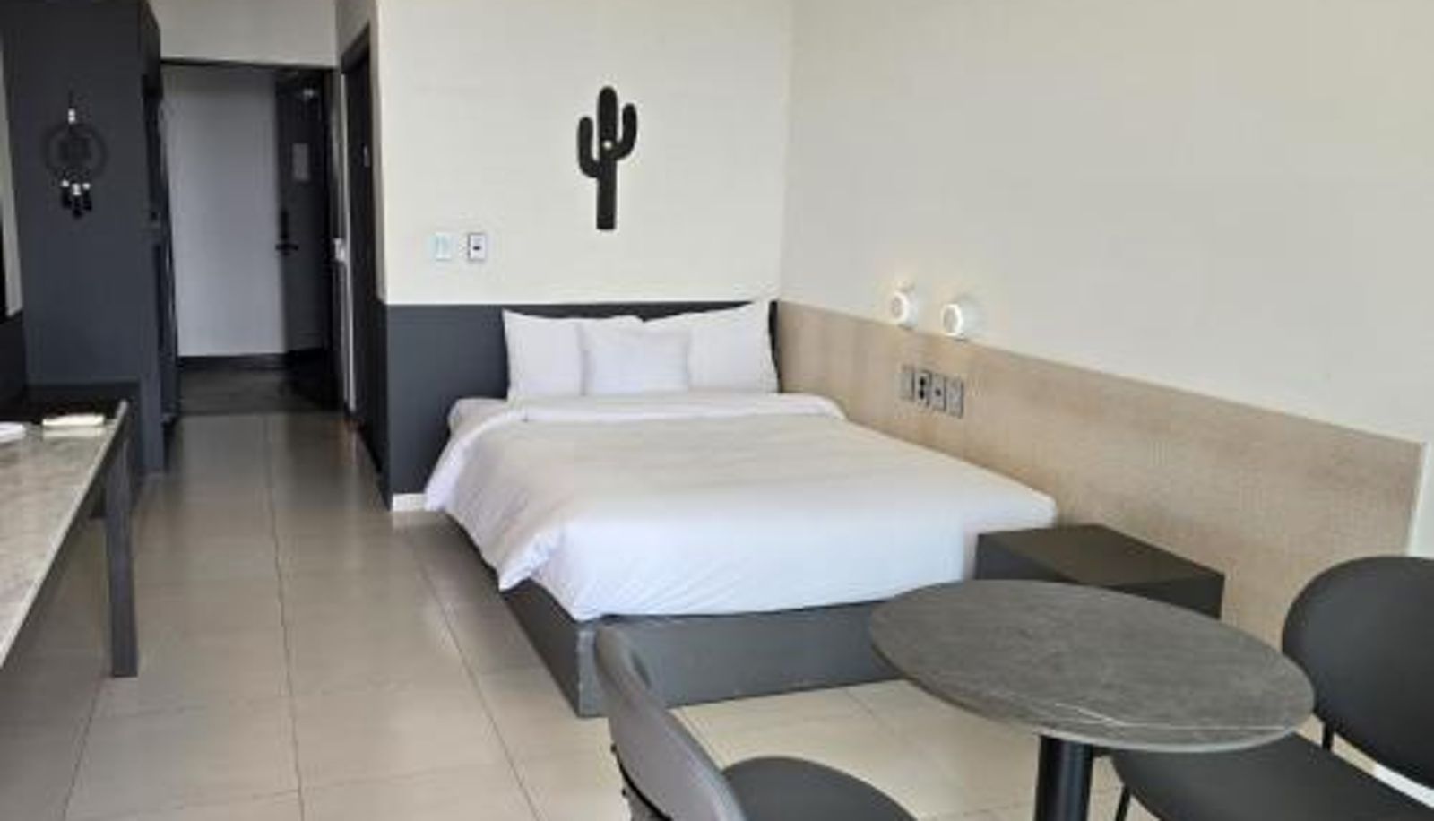 Camera - Lareem Boutique Hotel