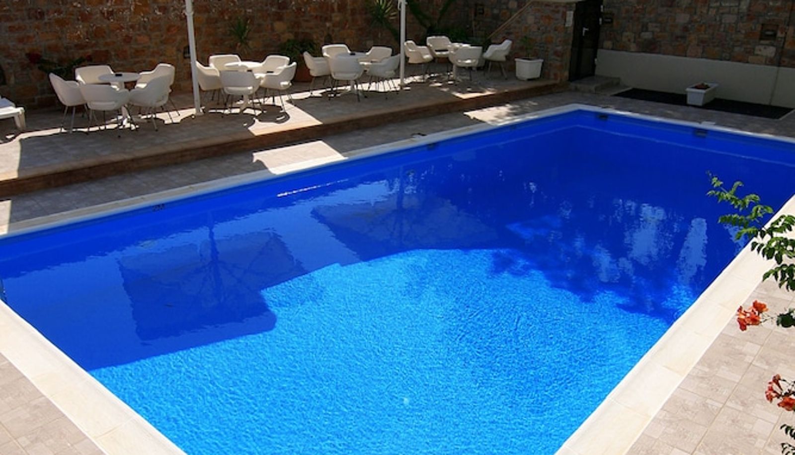 Pool - Morning Star