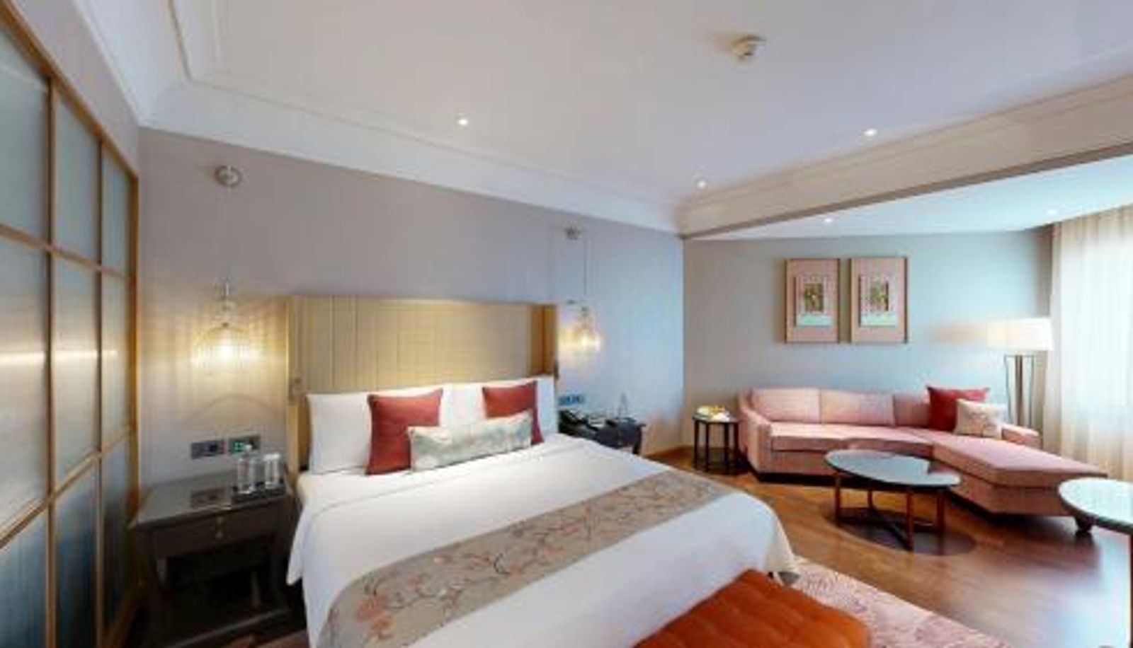 Dreibettzimmer - The Leela Hyderabad Banjara Hills
