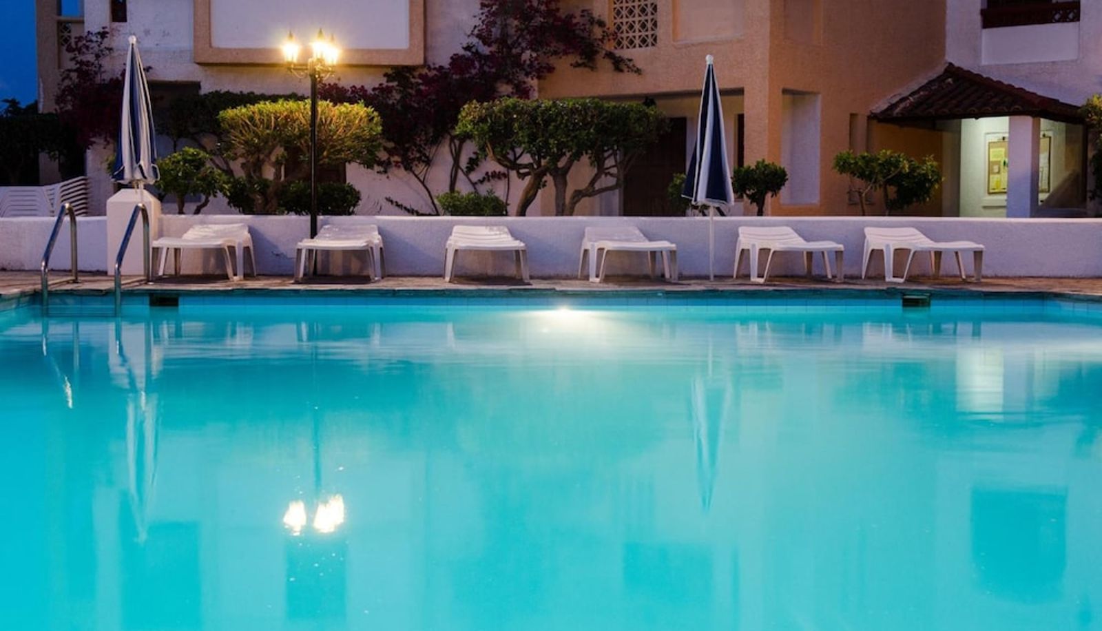 Pool - Anema By The Sea Guesthouse