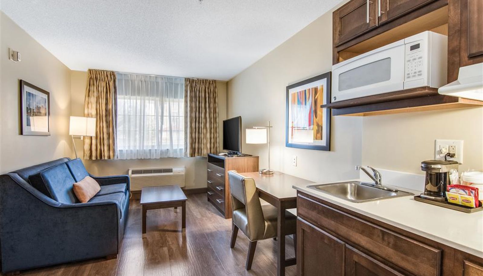 Room - MainStay Suites Columbus near Fort Benning