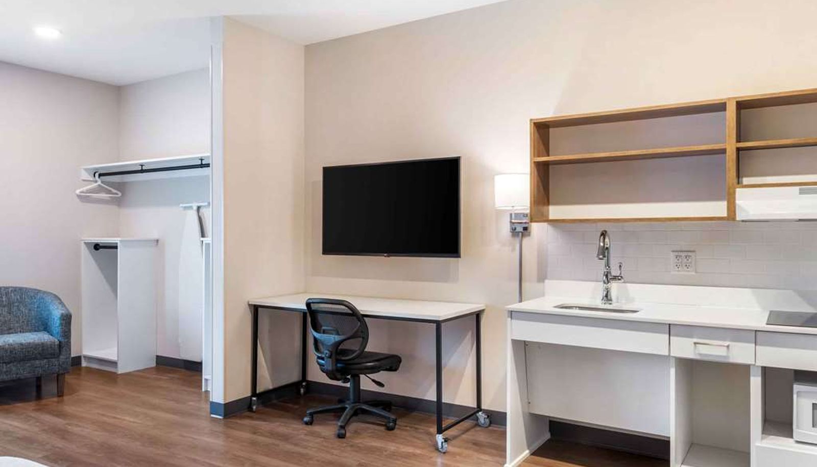 Camera - Extended Stay Premier Suites - Nashville - Smyrna
