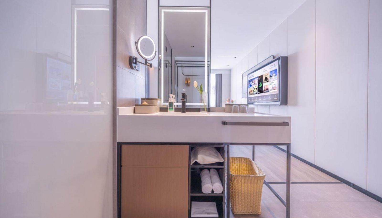 Camera - Atour Hotel on Hushan Road  Jiangning University City  Nanjing