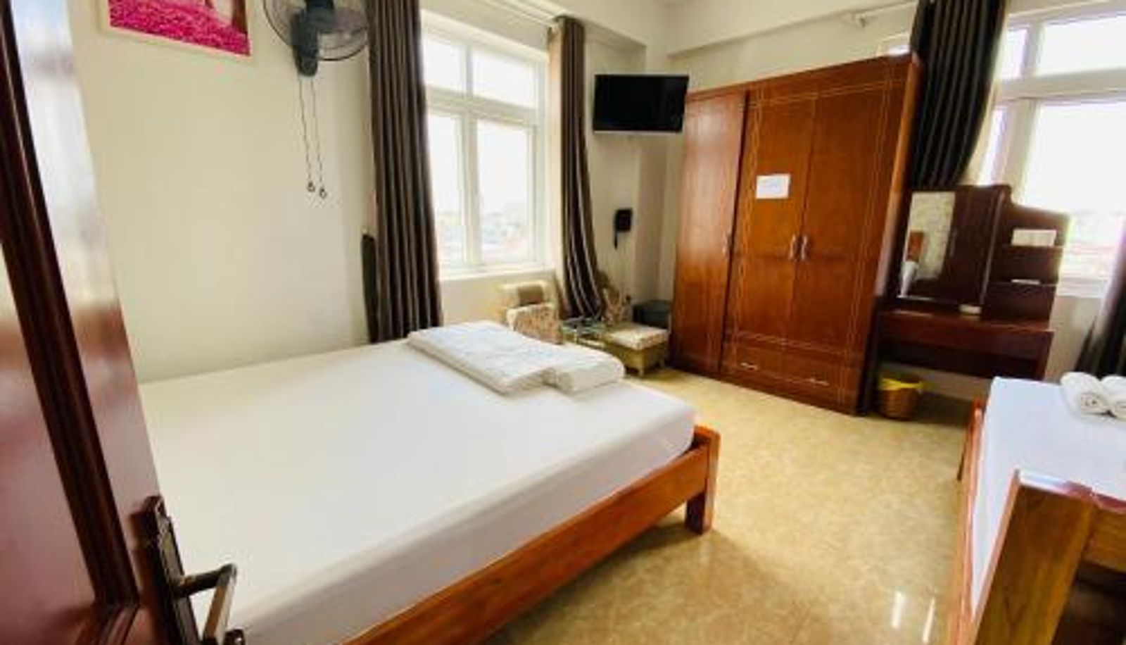 Standardzimmer - Nhat Hoang Hotel