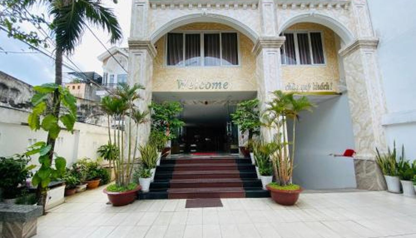 Info - Nhat Hoang Hotel