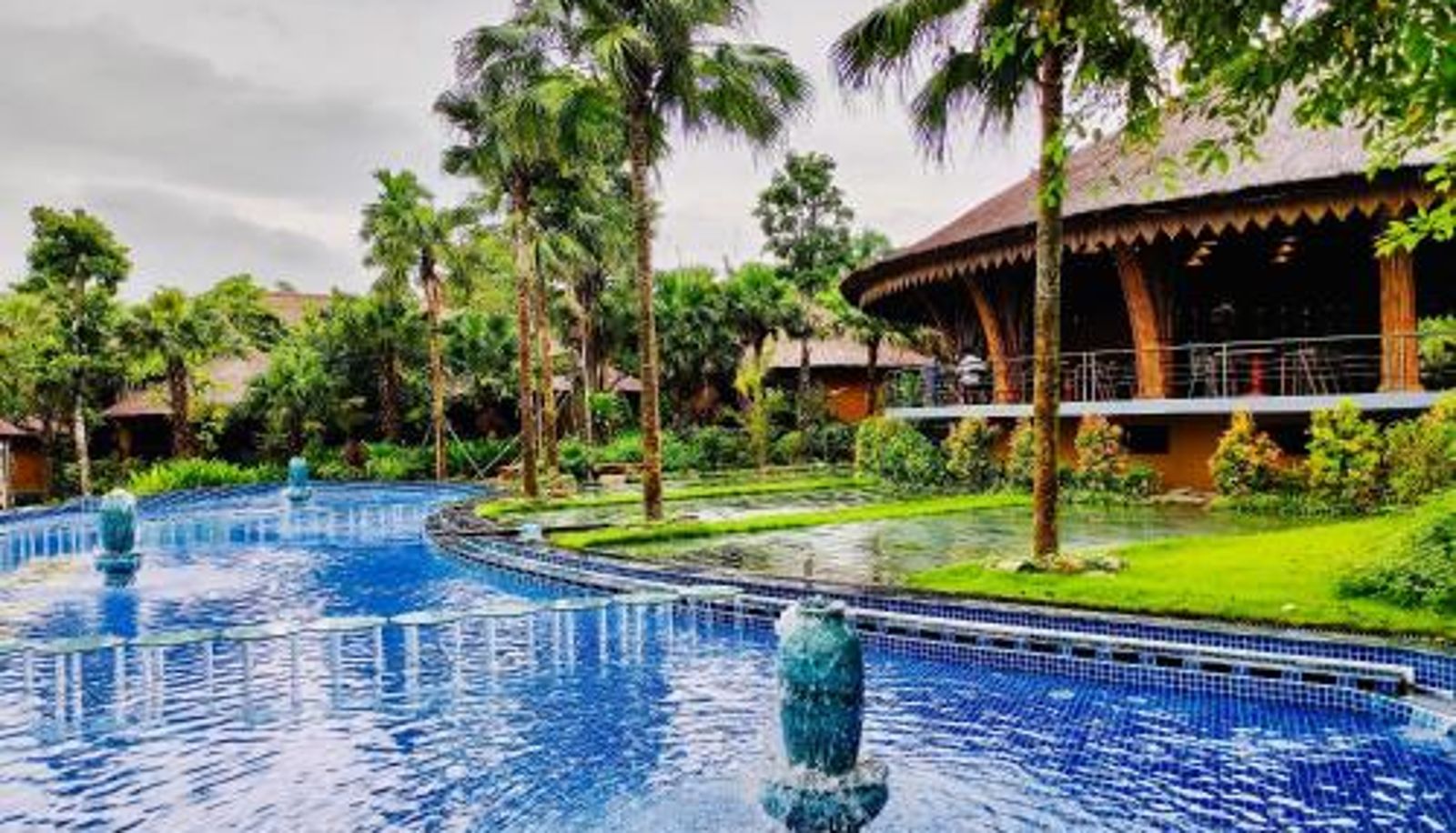 Piscina - Nón Ecolodge