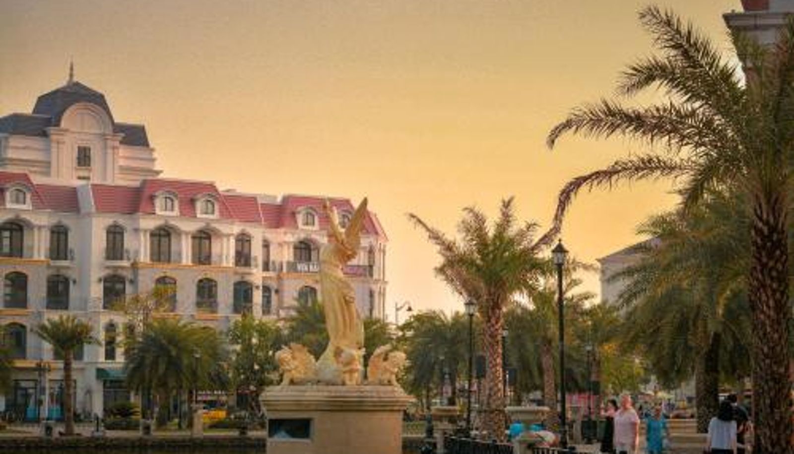 Info - DNh Phu Quoc - Shanghai Town - Grand World