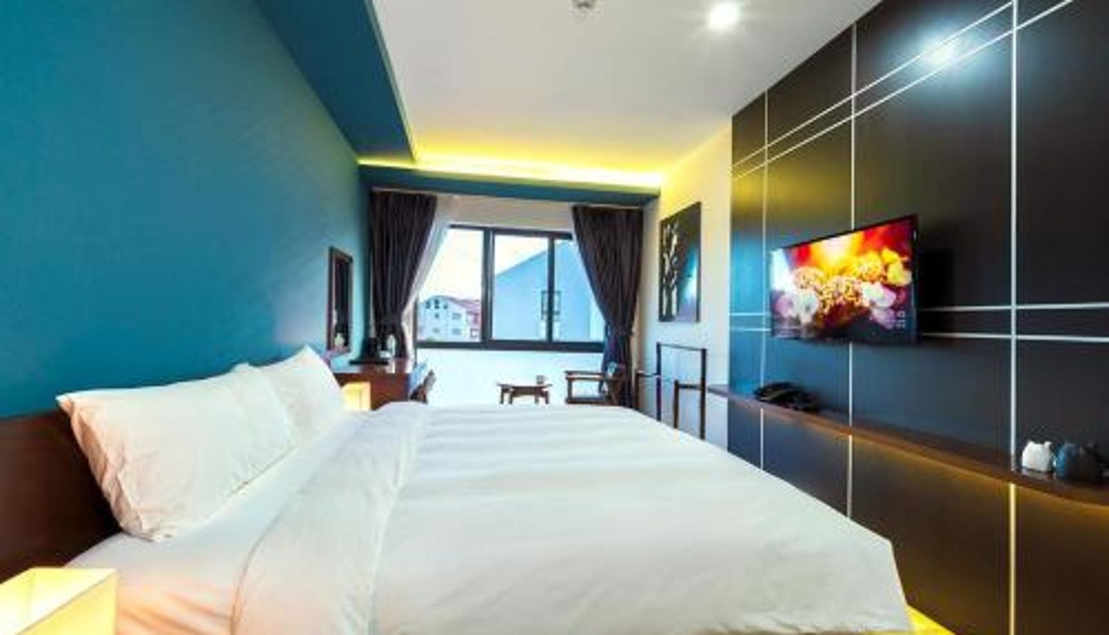 Info - MOJO Boutique HOTEL