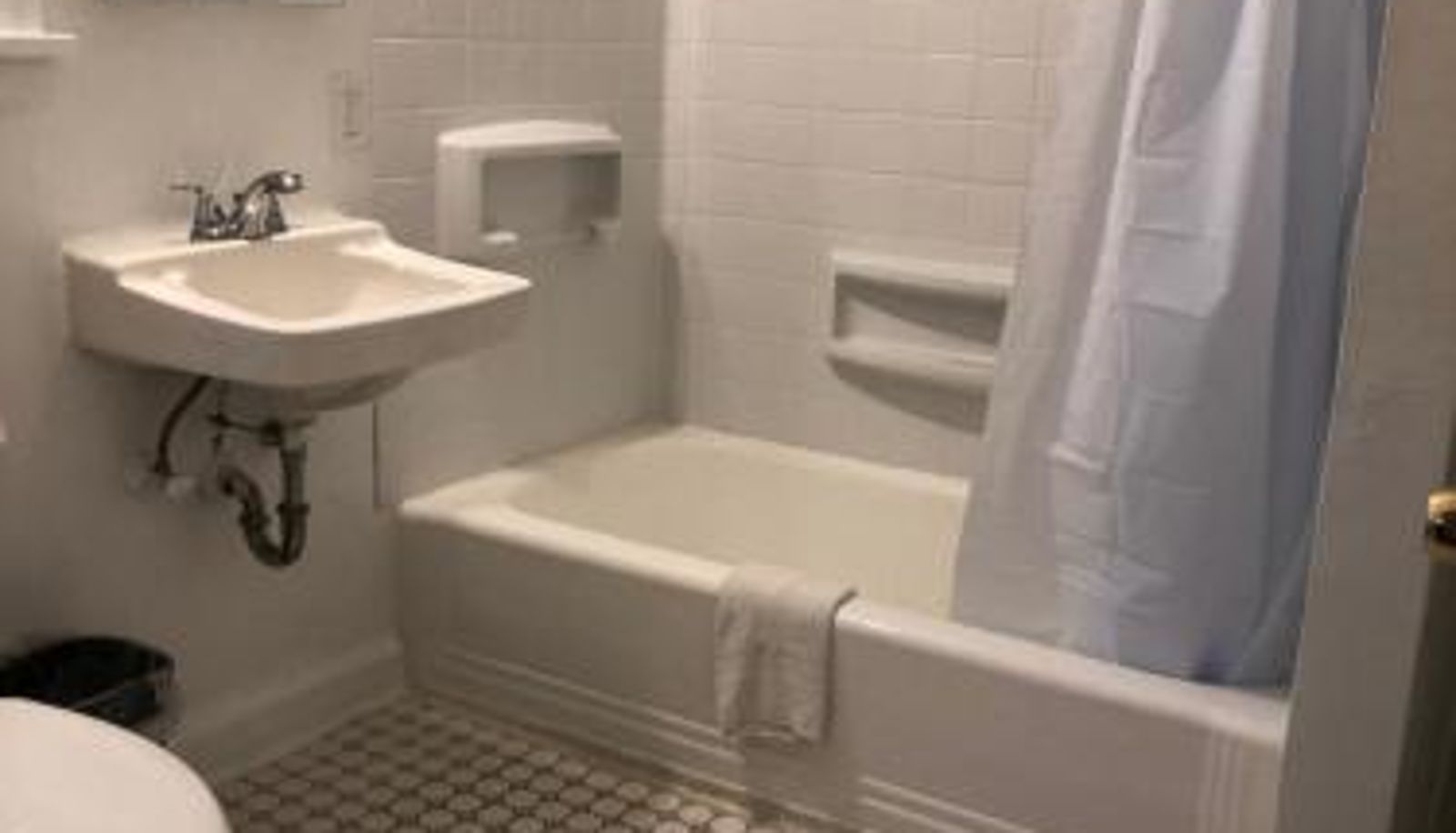 Standard room - Angeles Motel