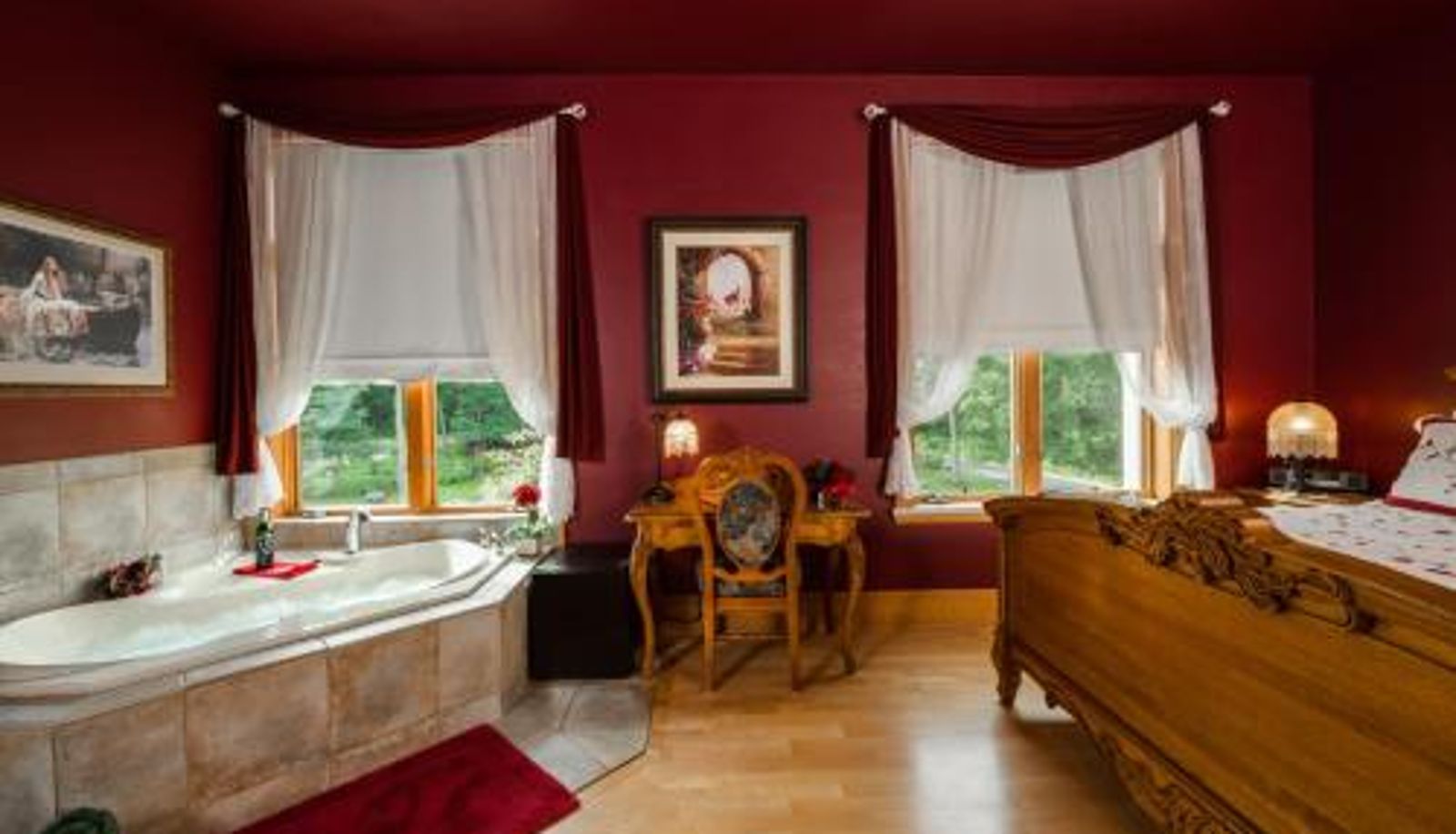 Room - INN AT WAWANISSEE POINT