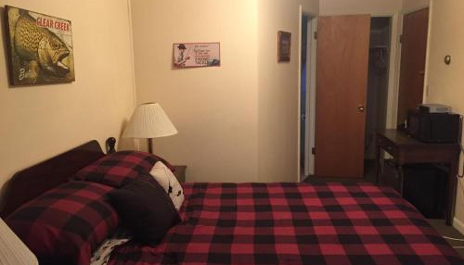 Room - Mansion House Motel