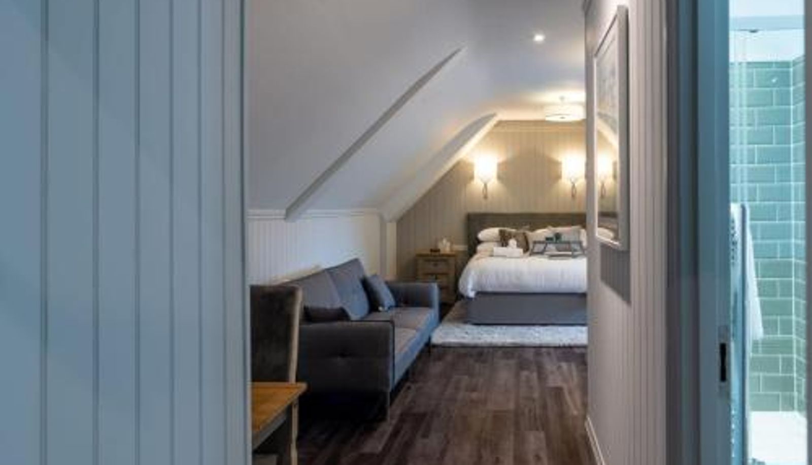 Camera standard - The Three Crowns B&B