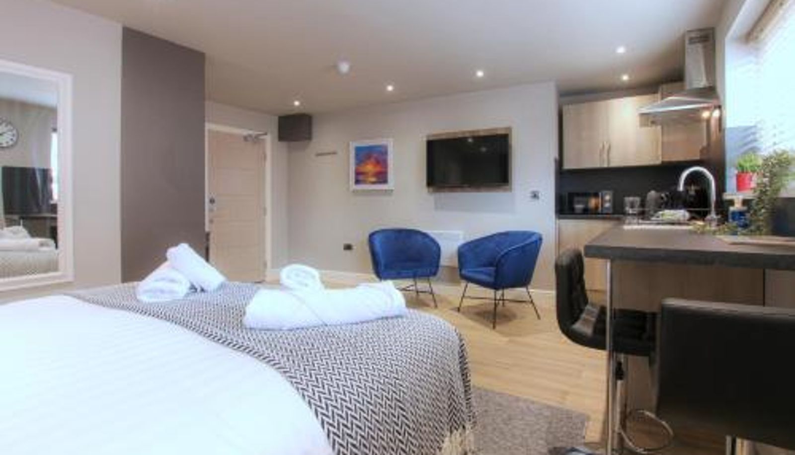 Zimmer - The Ironworks Aparthotel