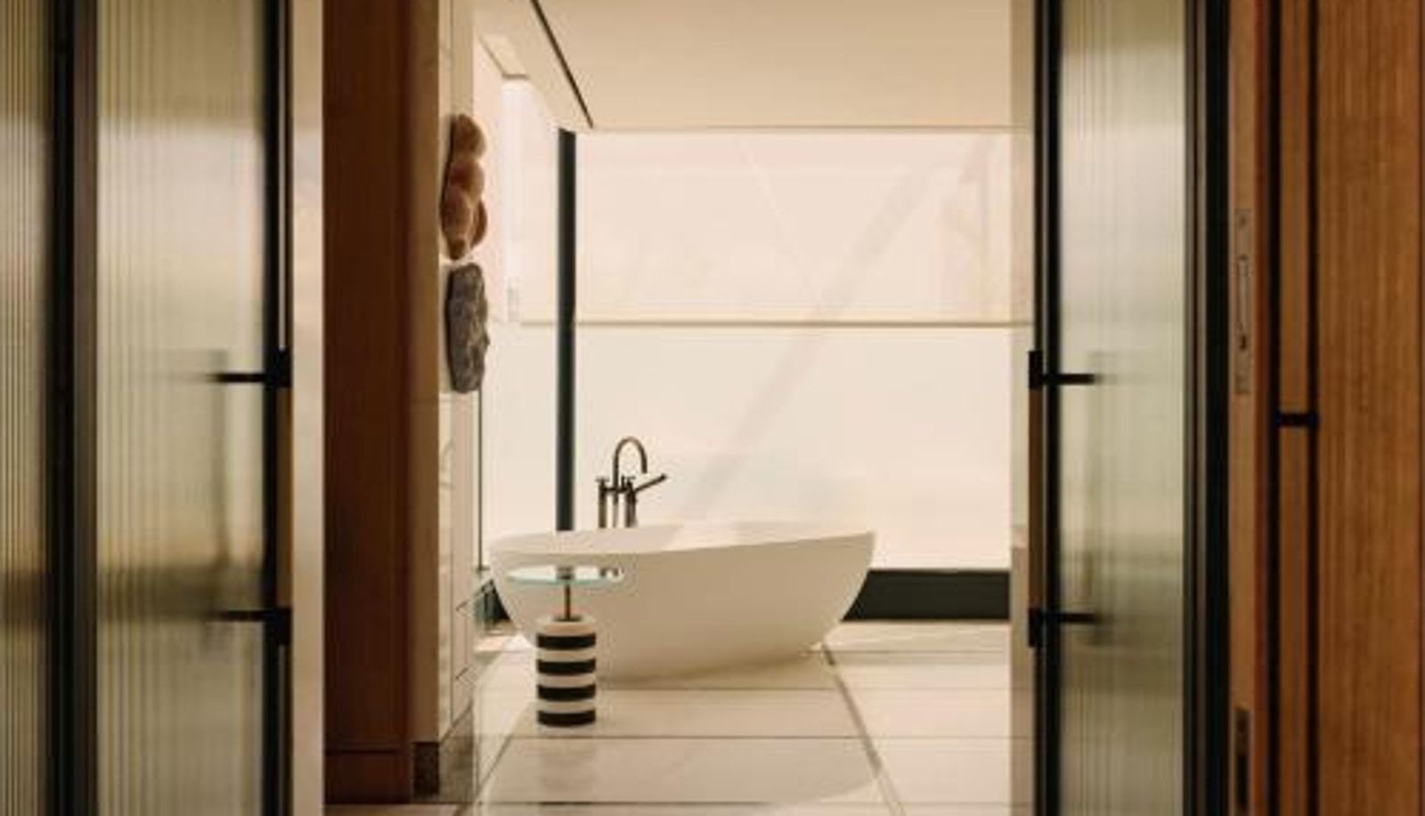Room - Maybourne The Emory