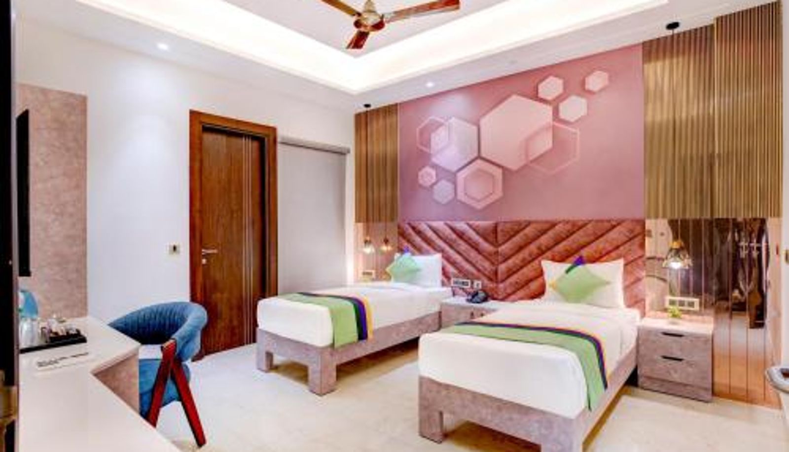 Zimmer - Treebo Corporate Inn