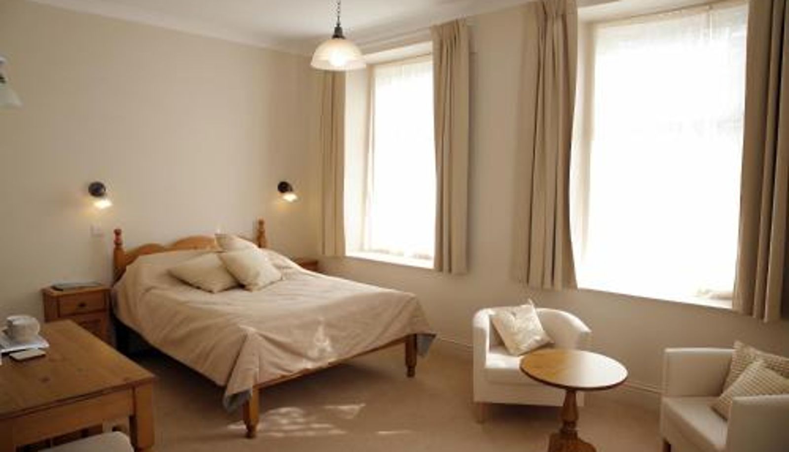 Zimmer - The Reading Rooms