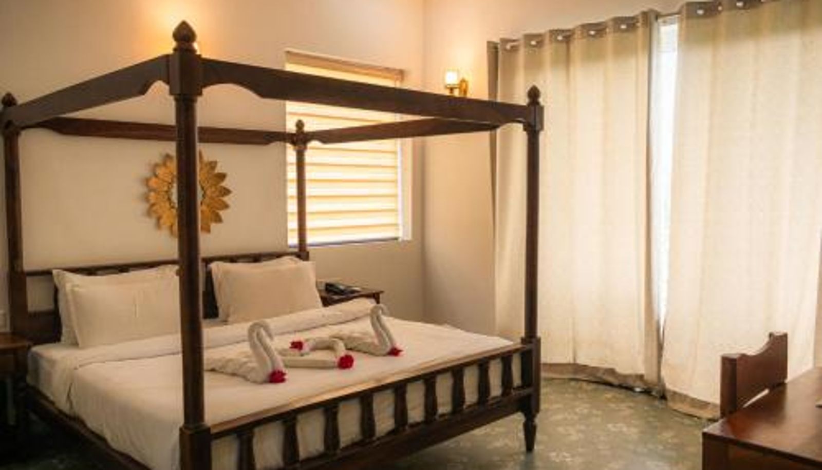 Room - The Sky Imperial Pavoreal Jungle Resort