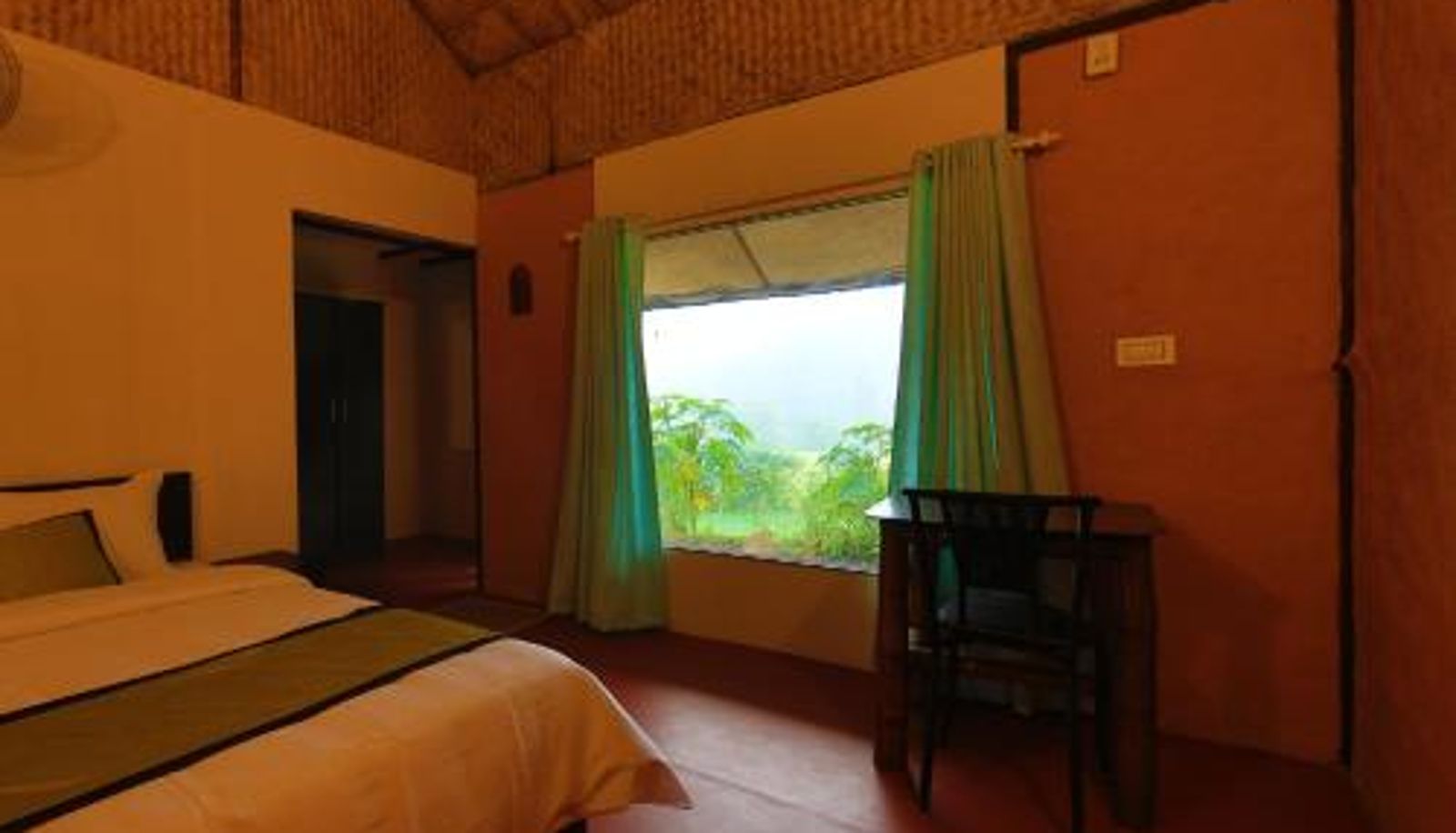 Room - KOOMANKOLLY RESORT