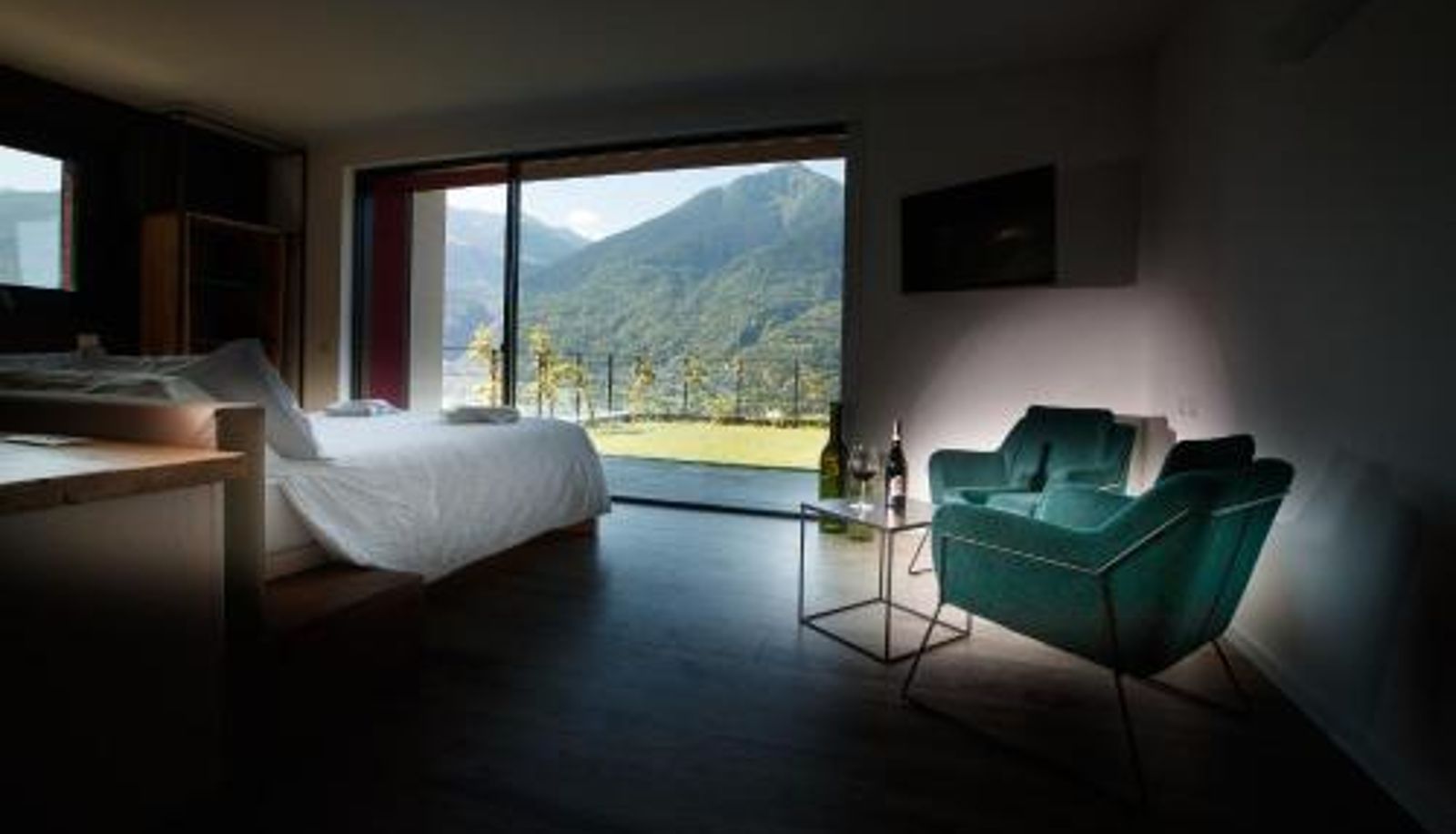Info - Nebbiolo Wine B&B