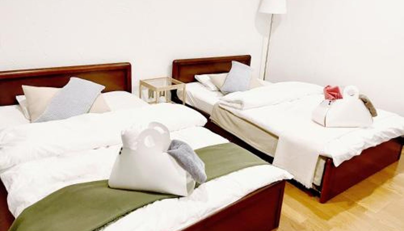 Room - Tabist Hotel cabin Ambient crews