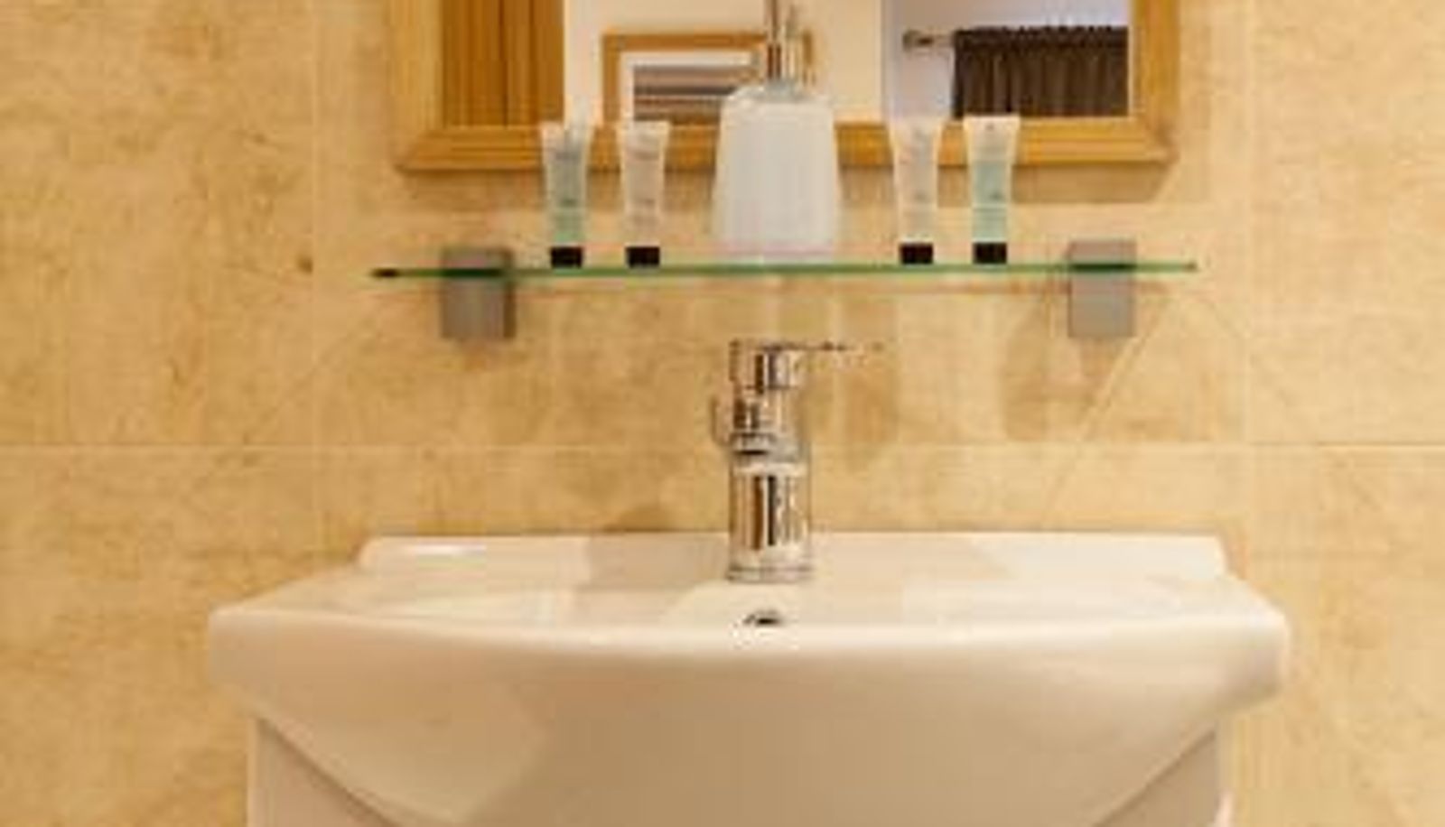 Bathroom - Nelthorpe Arms