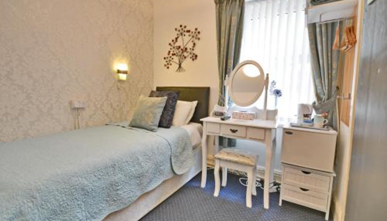 Room - The Astor Hotel