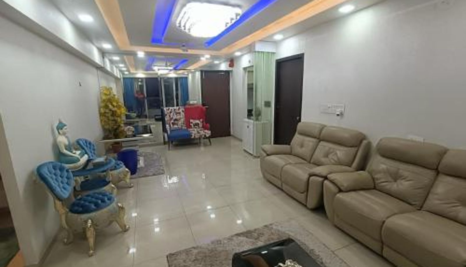 Triple room - Royal Nest 3BHK Suites