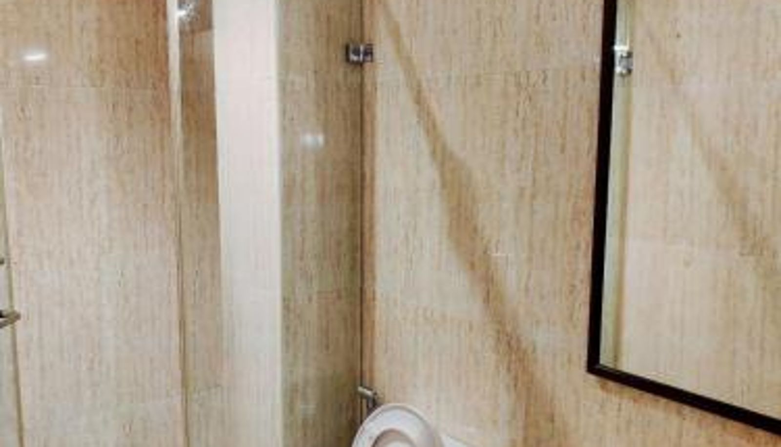 Room - Skylinn Stays - Unit of Prohotel