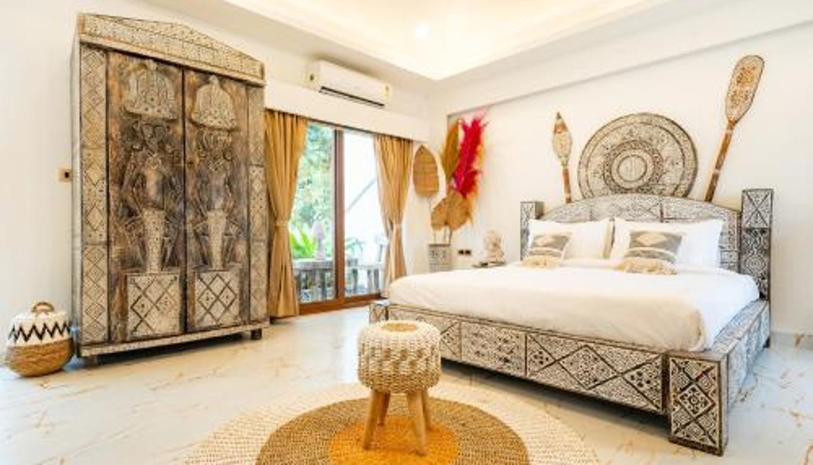 Room - CSR Landmark Resorts