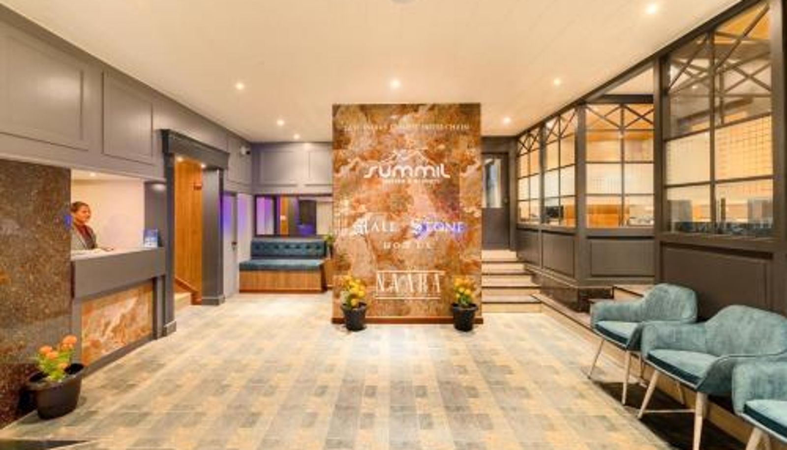 Reception - Summit Mall Stone Hotel