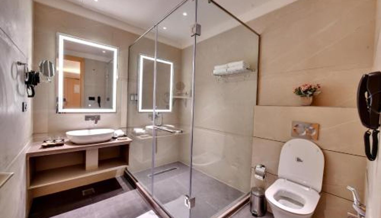 Chambre - Click Collection Amritsar-Ranjit Avenue