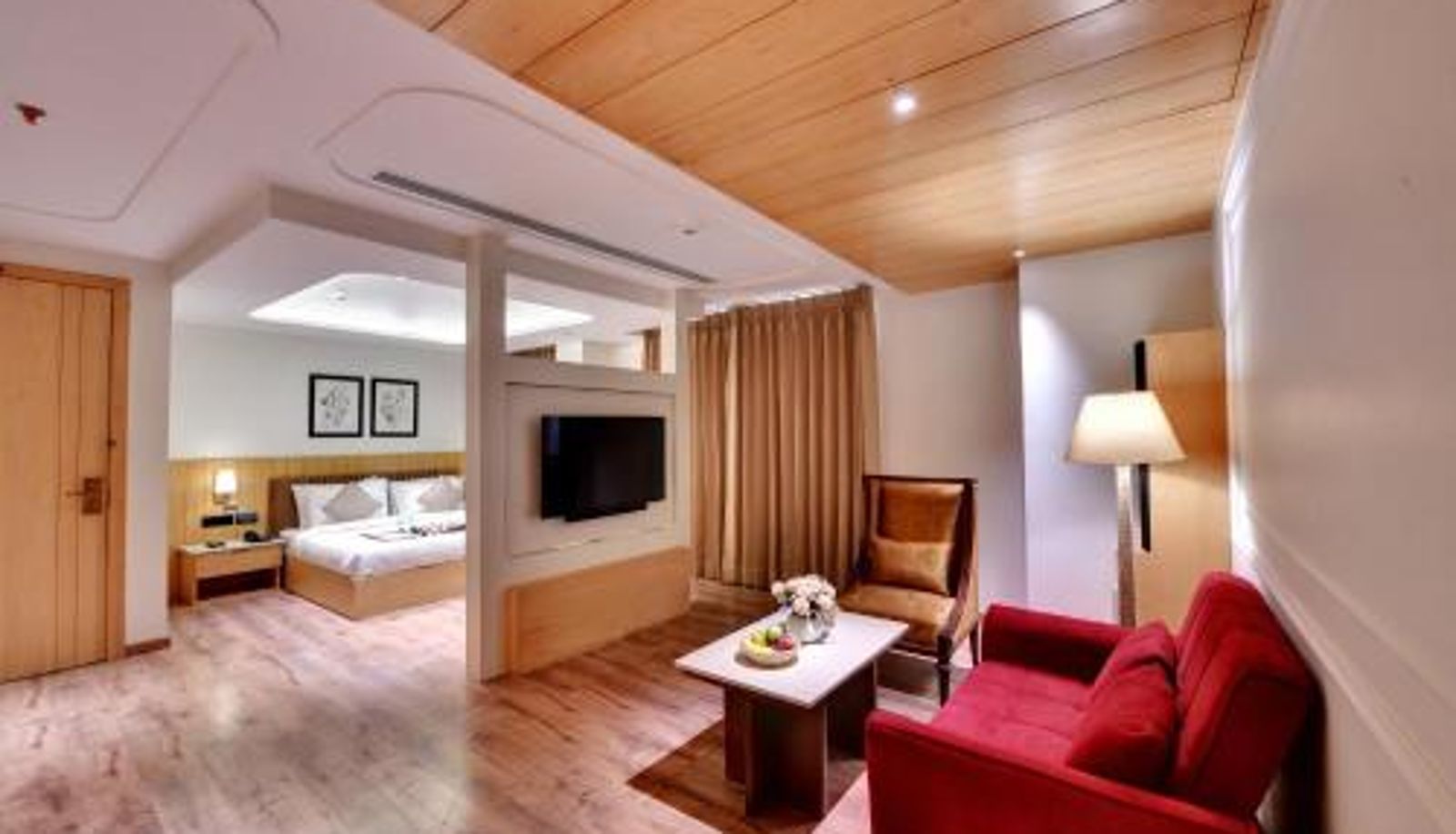 Suite - Click Collection Amritsar-Ranjit Avenue