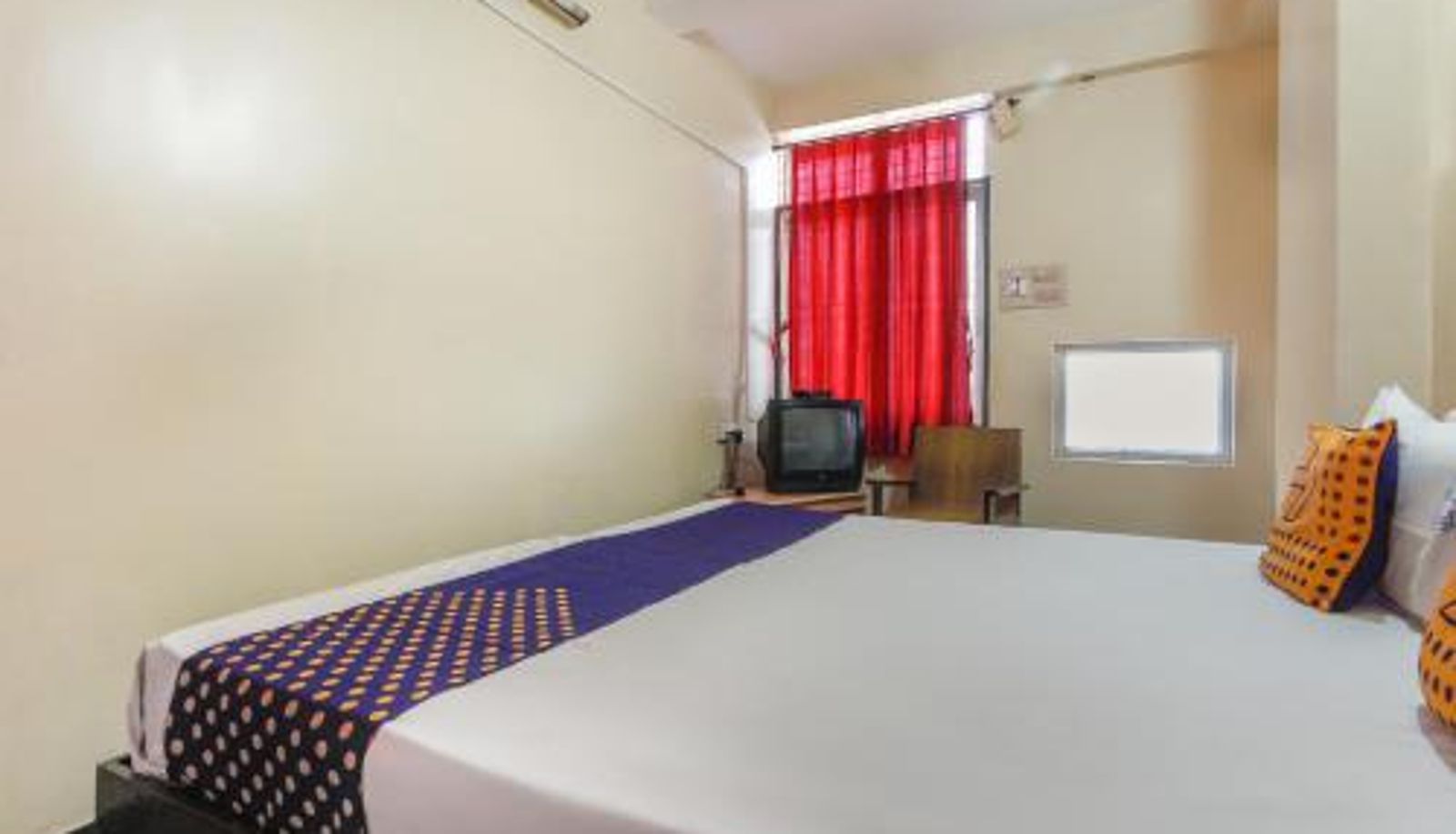 Chambre - SPOT ON Thangam Lodge