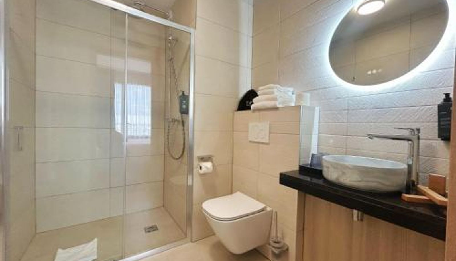 Cuarto de baño - Hôtel Oden Paris Ivry