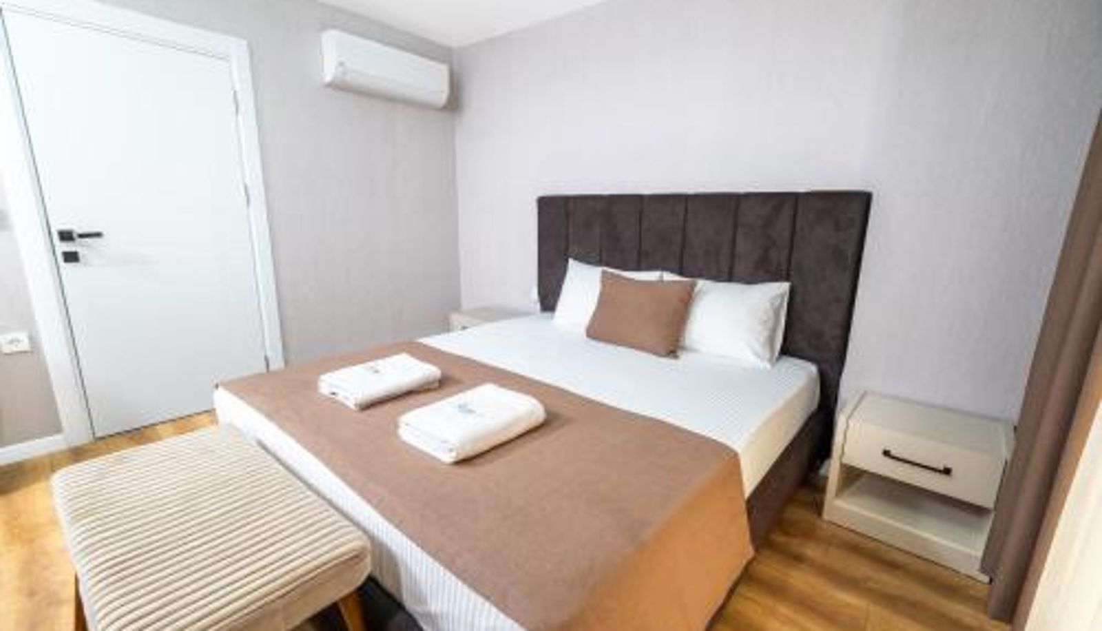 Apartment - Luxury Life Suites