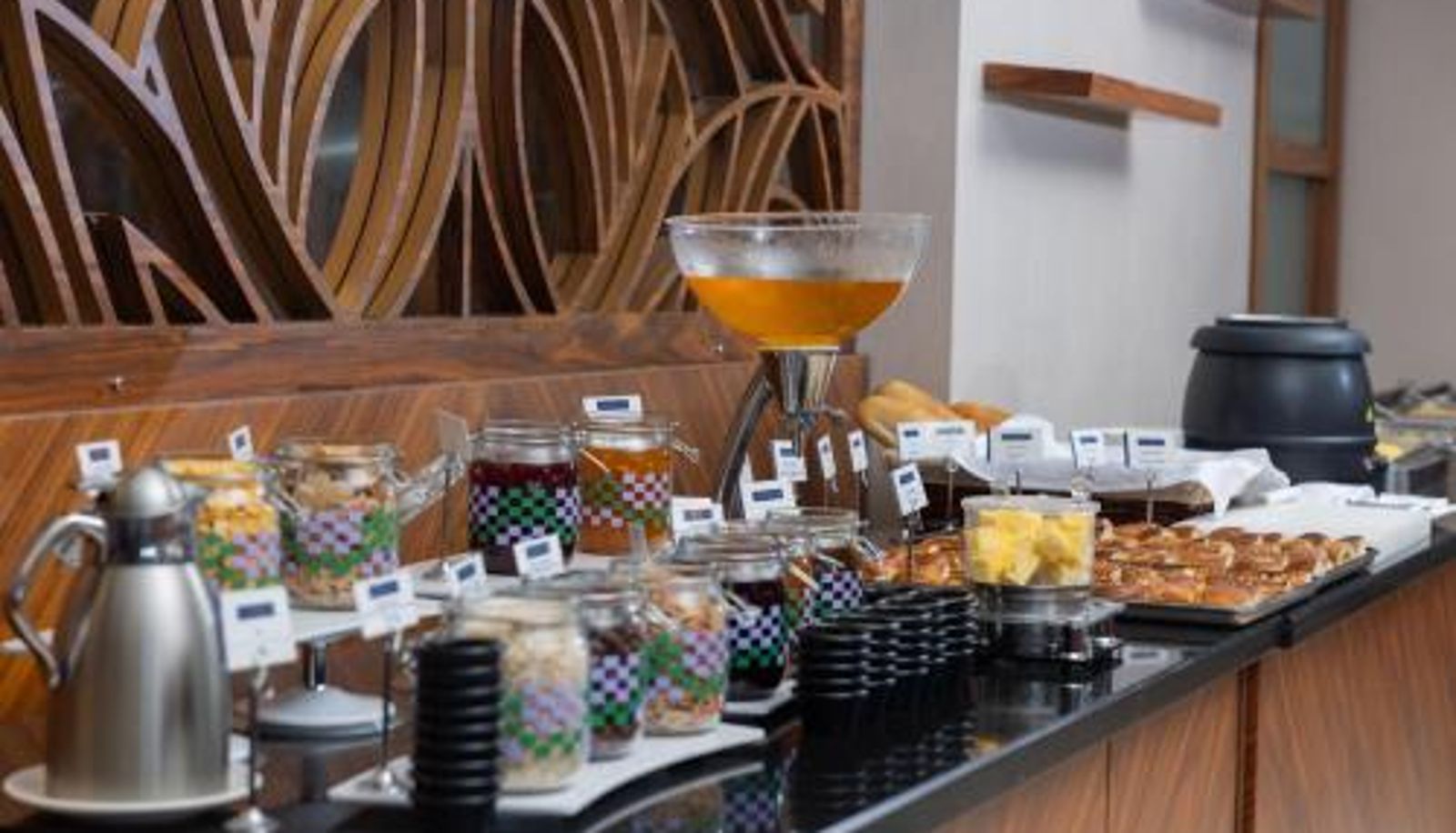 Breakfast room within the restaurant - Anemon Bursa Otel
