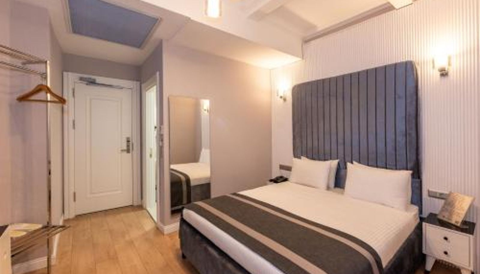 Room - The Now Hotel