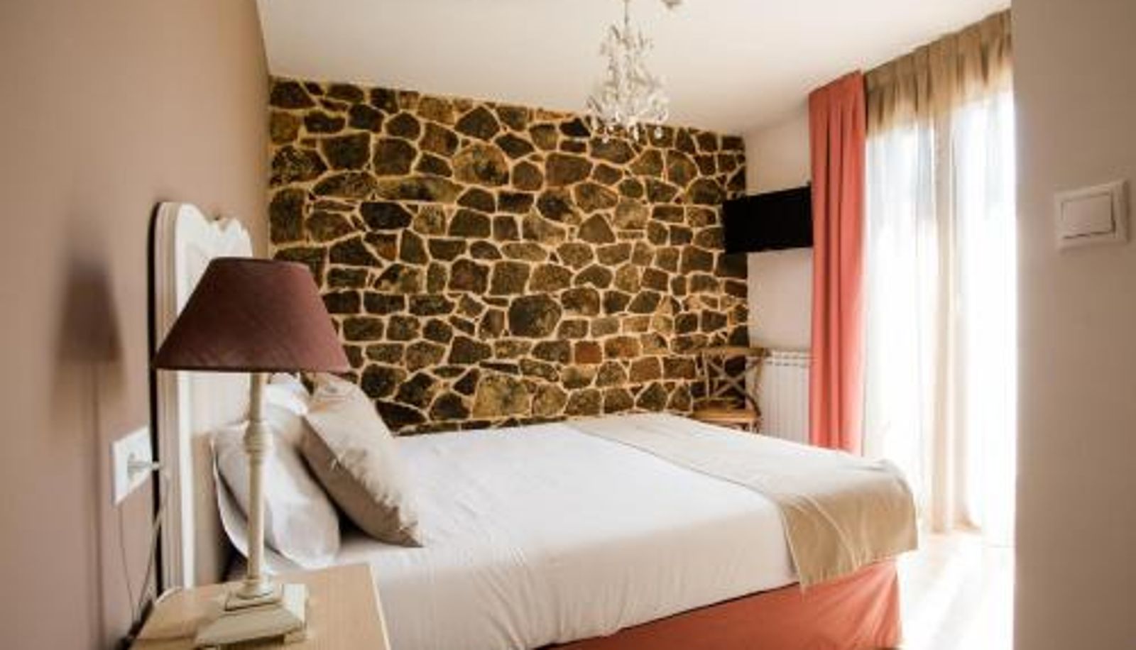 Room - Casa Rural Pico de los Haces