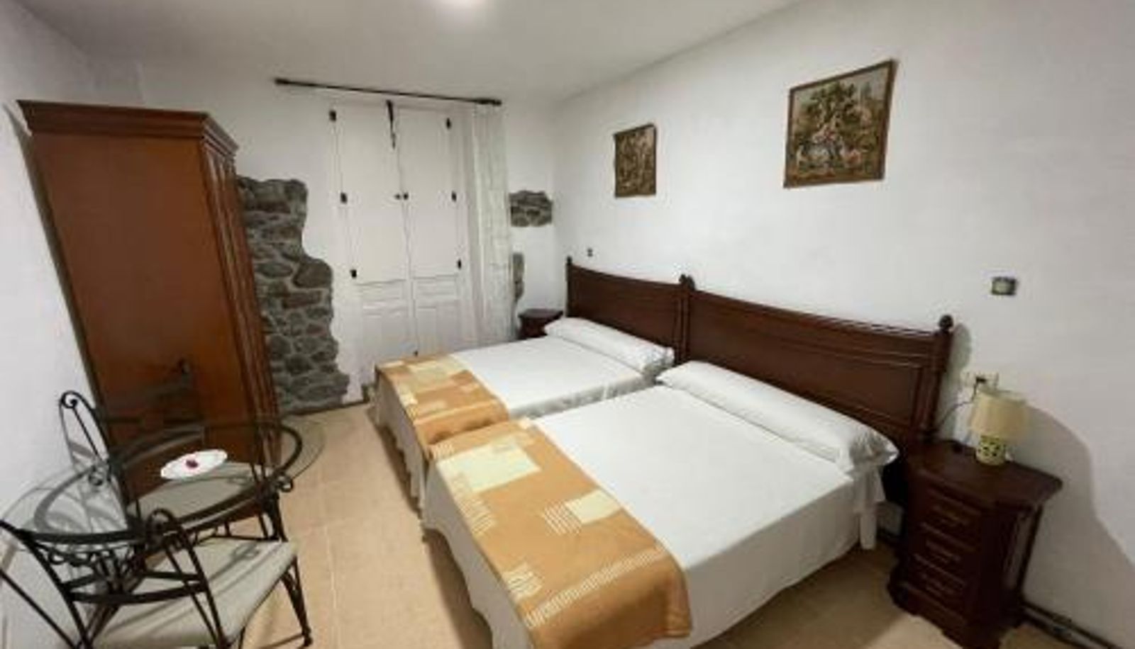 Información - Hotel El Nuevo Semellon Aceptamos Mascotas