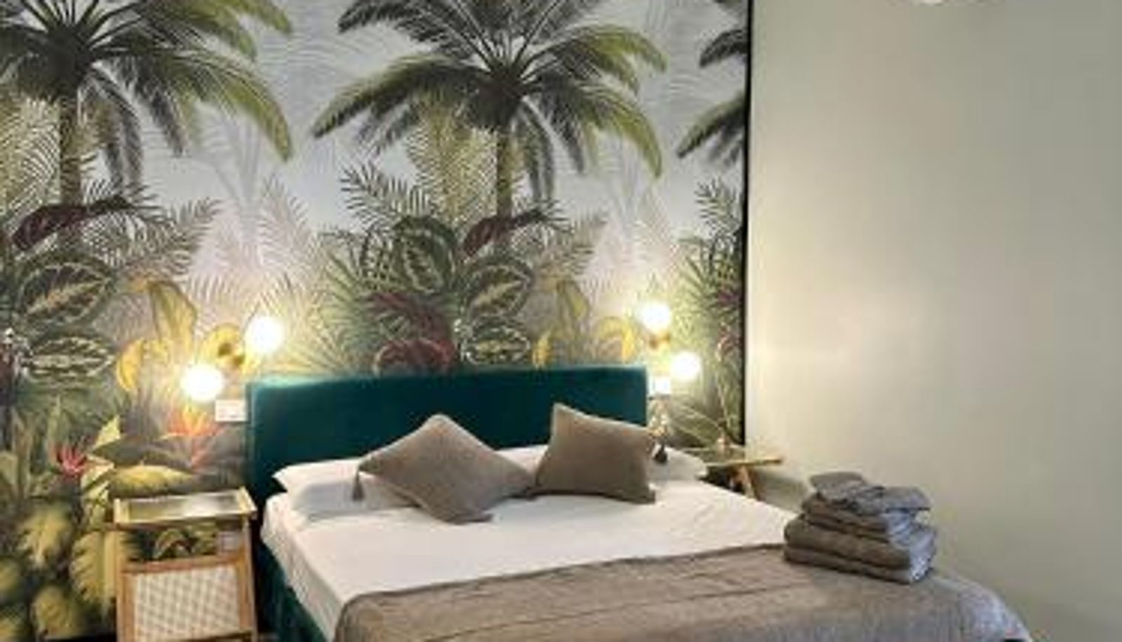 Standard room - Golden Palm B&B