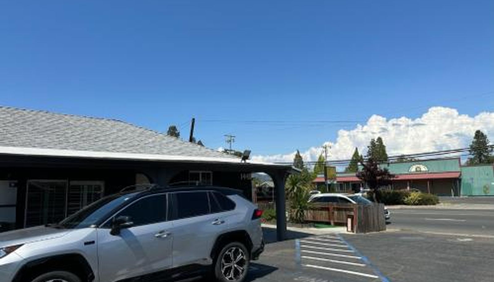 Info - Western Village Inn-NEWLY RENOVATED